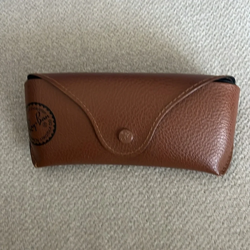 Ray ban Leather Pouch Universal Soft Sunglasses Case Only -Brown